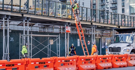 winter construction in New York City